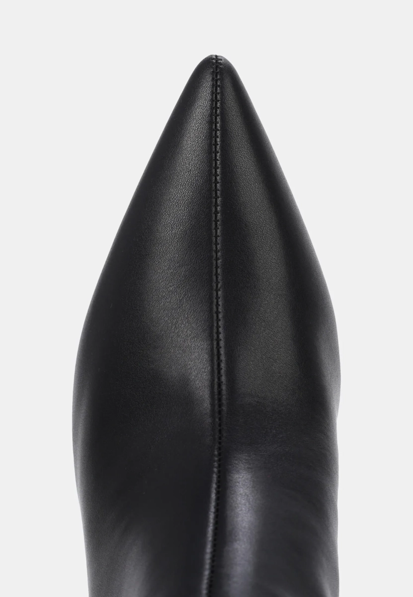 Сапоги трубы на каблуке SBALO, цвет: Черный SFE64 купить онлайн