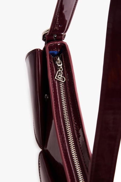 Сумка-багет из экокожи