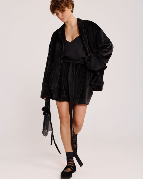 Шорты из бархата BLACK Anmuse, цвет: Черный, SH25W215-BLC купить онлайн