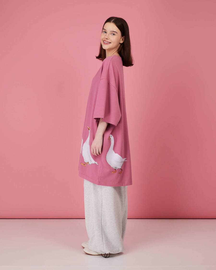 Футболка Гусиный хоровод TABOO, цвет: пыльно-розовый, THround купить онлайн