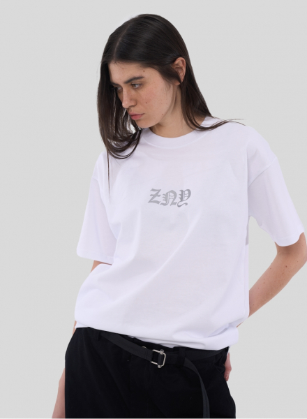 Футболка ZNY GOTHIC LOGO ZNY, цвет: белый, T-GOTHICLOGOSS25-WHT купить онлайн