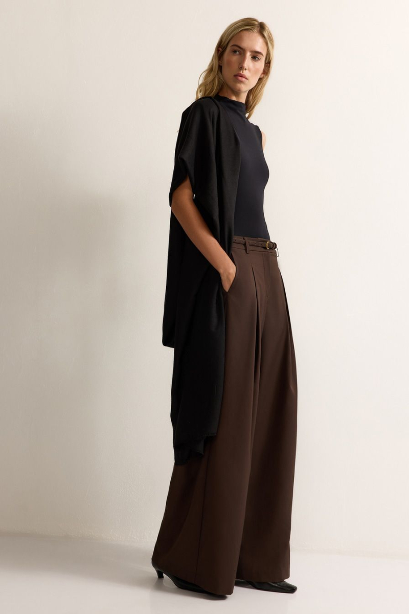 Брюки со складками TOPTOP, цвет: коричневый, TT.032.17763.700 купить онлайн