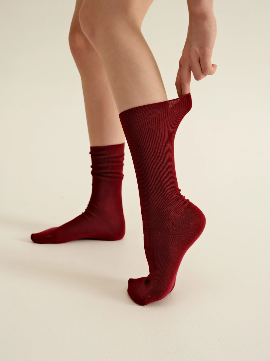 Женские носки в рубчик