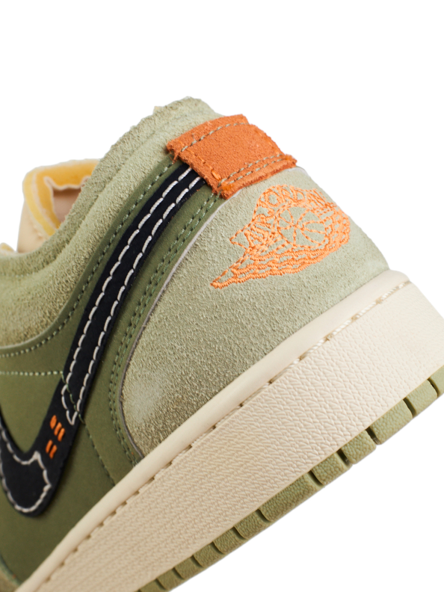 Кроссовки подростковые Jordan 1 Low "Sky J Light Olive" NKDADDYS SNEAKERS, цвет: зеленый FD9092-300 купить онлайн