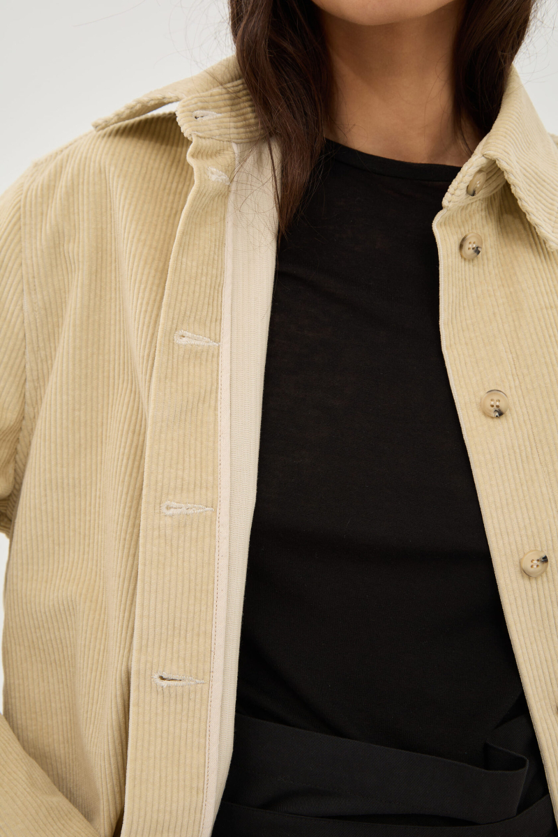 Рубашка с расширенным плечом UNKE, цвет: Светло-бежевый, 2601SH003C_BE купить онлайн