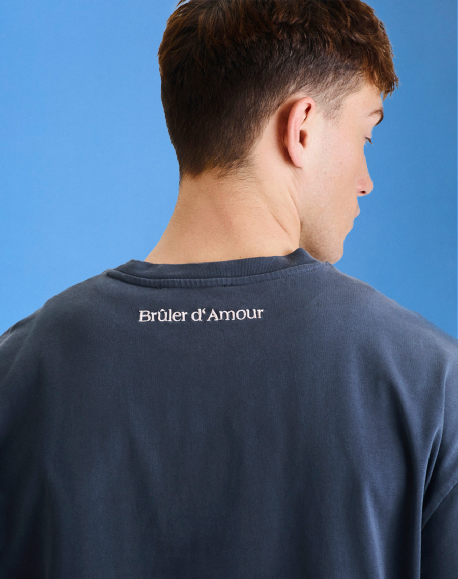 Футболка T-Shirt "Signature Poitrine" Grey Brûler d'Amour, цвет: grey, BS2404C-2225-31 купить онлайн