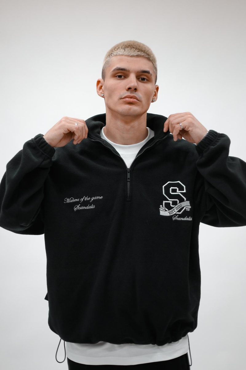 Флис на змейке