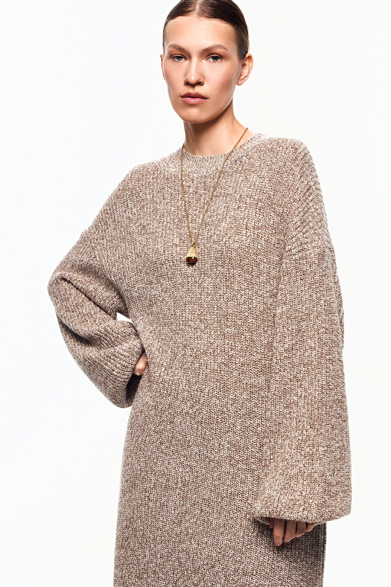 Вязаное платье DREAMS BY ALENA AKHMADULLINA, цвет: бежевый, 225104070304226/119000 купить онлайн