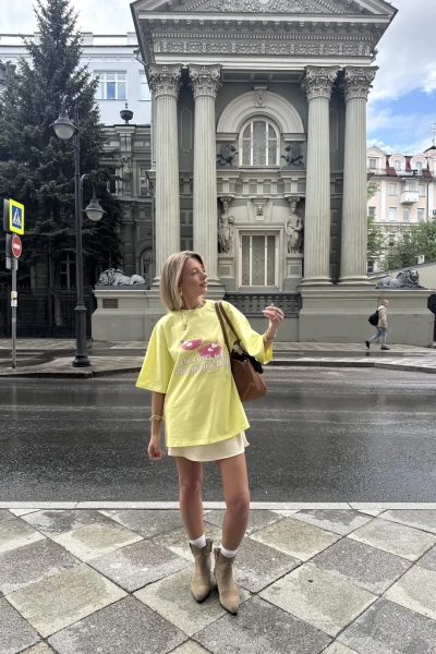 Футболка из хлопка "Не важно, что думают другие" INSPIRE, цвет: Желтый,  купить онлайн