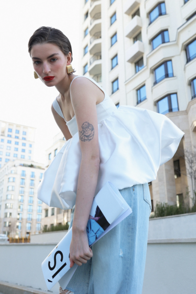 Топ Magda White