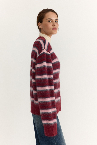 Пушистый кардиган с принтом «полоска» TOPTOP, цвет: бордовый с принтом, TT.051.18371.331 купить онлайн