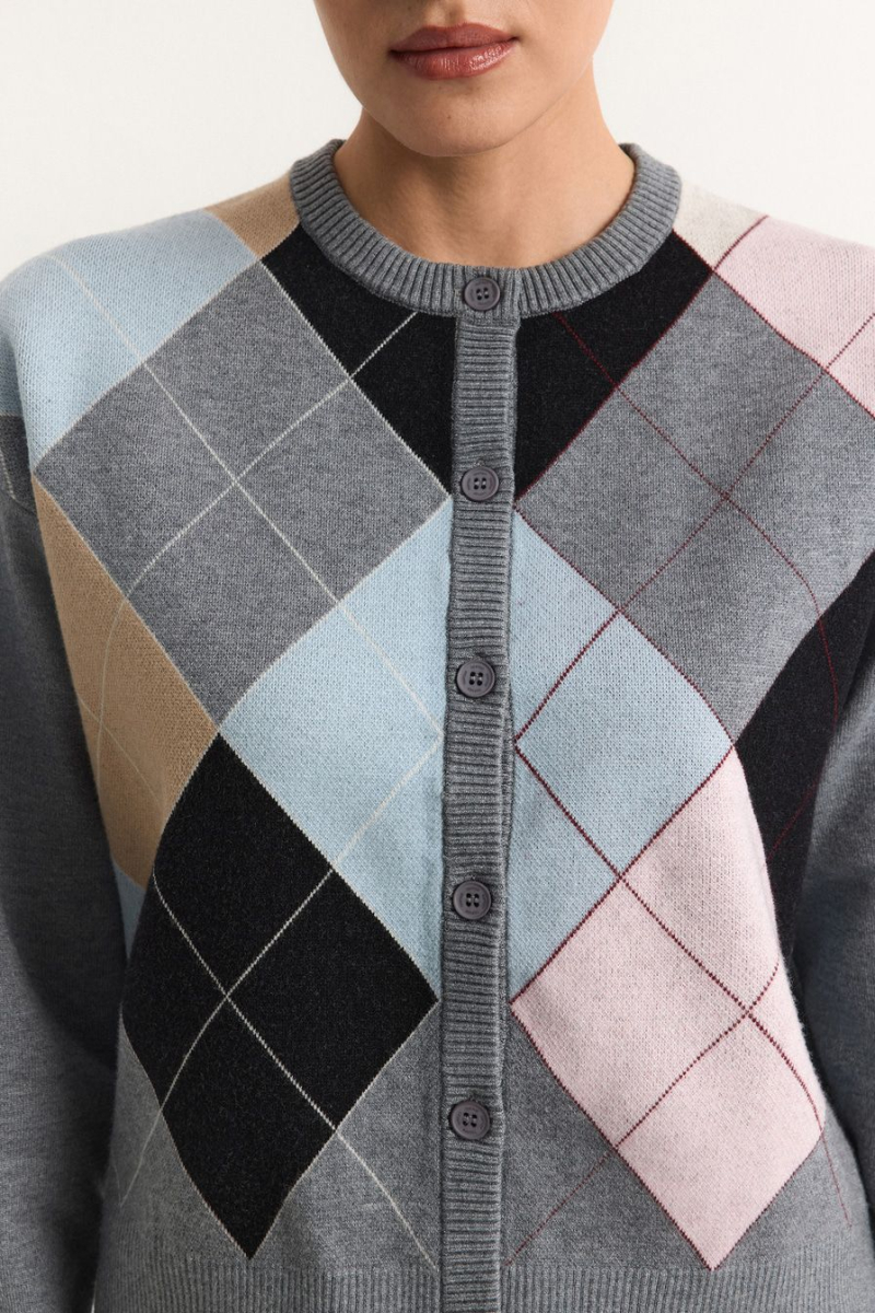 Кардиган с цветными ромбиками TOPTOP, цвет: серый, TT.051.18368.800 купить онлайн