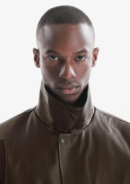 Куртка из экокожи KRAKATAU, цвет: коричневый, Qm566-7 купить онлайн