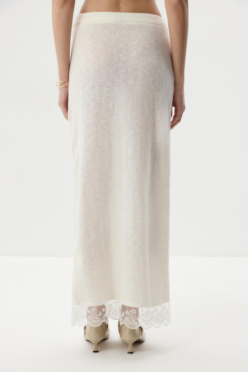 Юбка прямая с ажурным кружевом Charmstore, цвет: молочный, 311-50181-111 купить онлайн