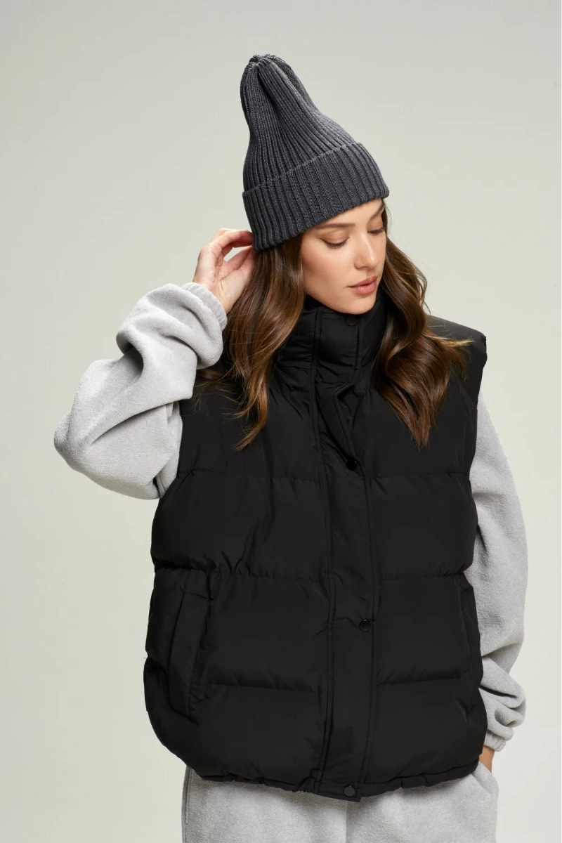 Жилет матовый Black Erist store, цвет: Черный, НФ-00002818 купить онлайн