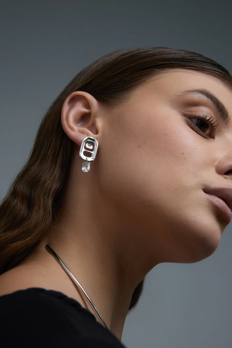 Серебряная моносерьга «Открывайся» с горным хрусталем SBLESKOM, цвет: серебро, 11952 купить онлайн