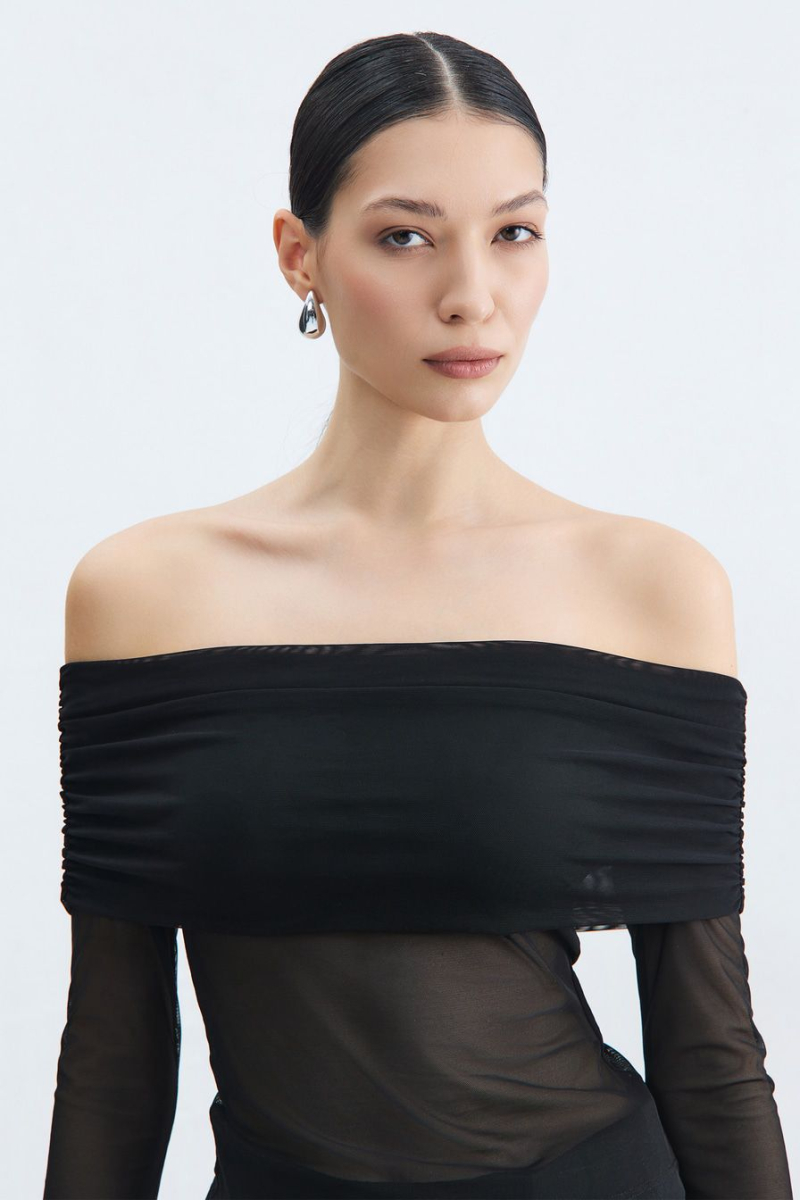 Блуза с открытыми плечами TOPTOP, цвет: Черный, TT.020.17121.900.02525 купить онлайн