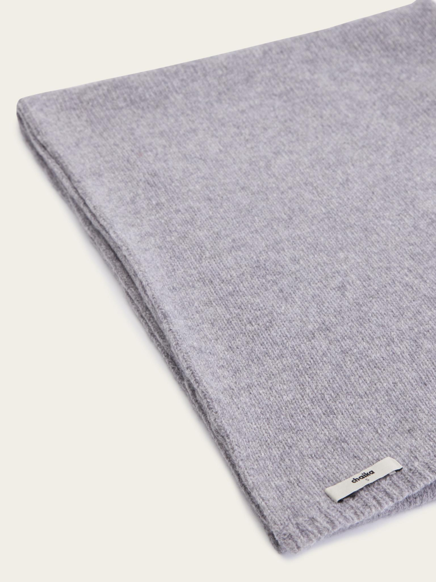 Шарф из шерсти мериноса и кашемира Chaika, цвет: графитовый AW25SF02-14 купить онлайн