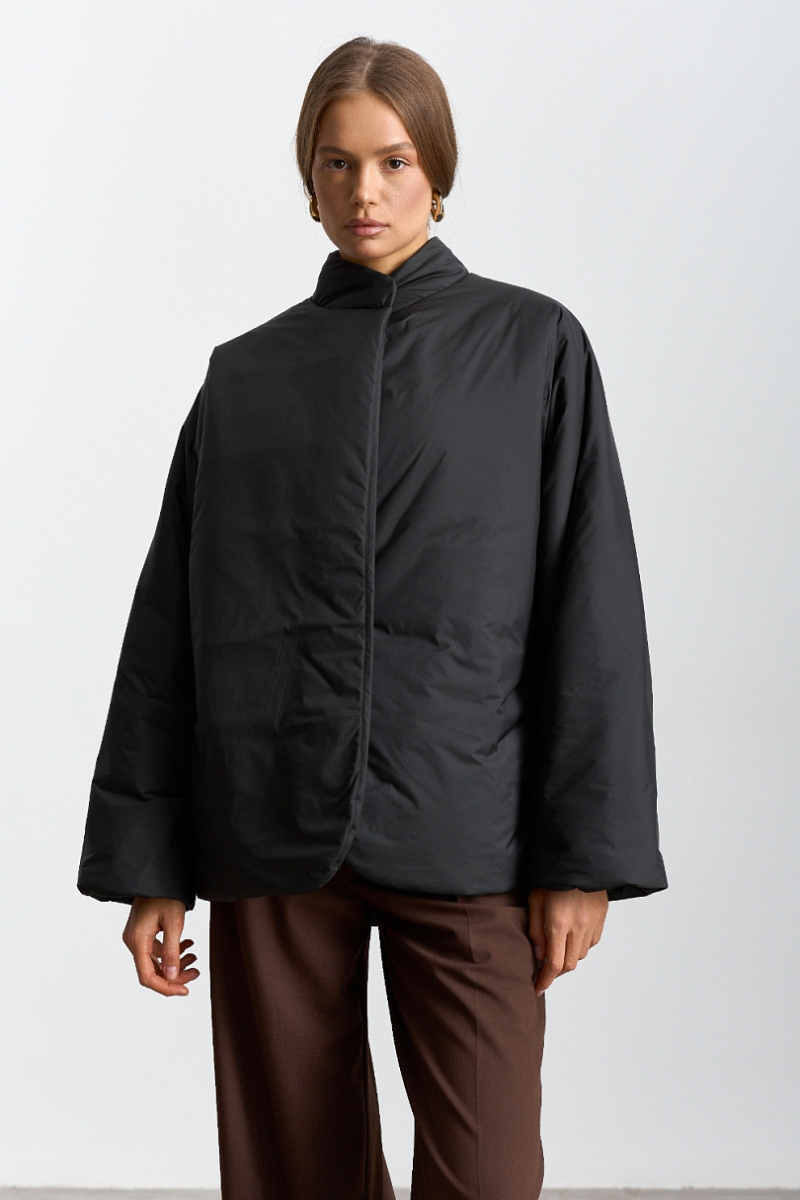 Куртка с цельнокроеным рукавом с поясом