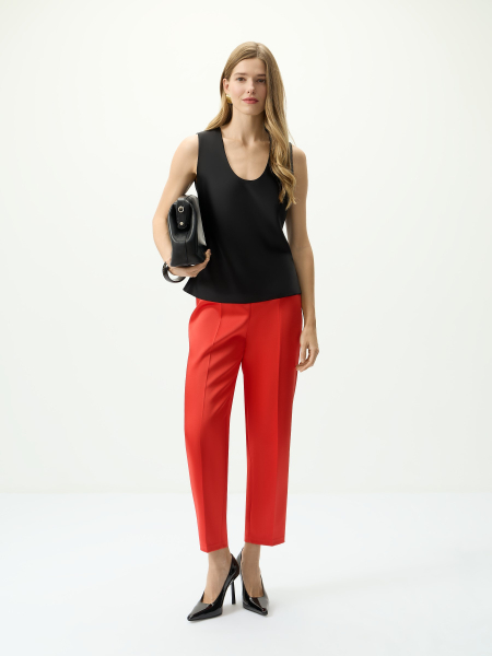 Атласный топ с шелковистым блеском