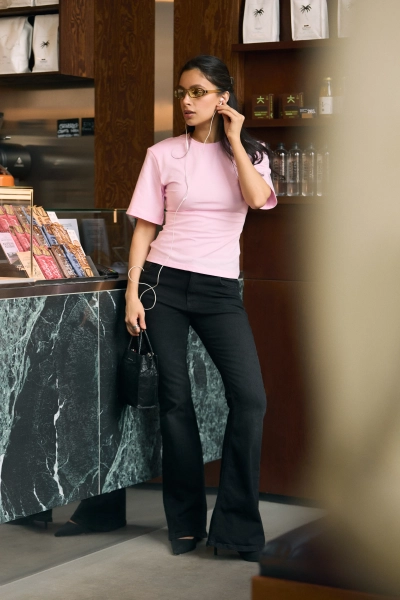 Футболка приталенного кроя с подплечниками Ricoco, цвет: розовая, 7071/2 купить онлайн