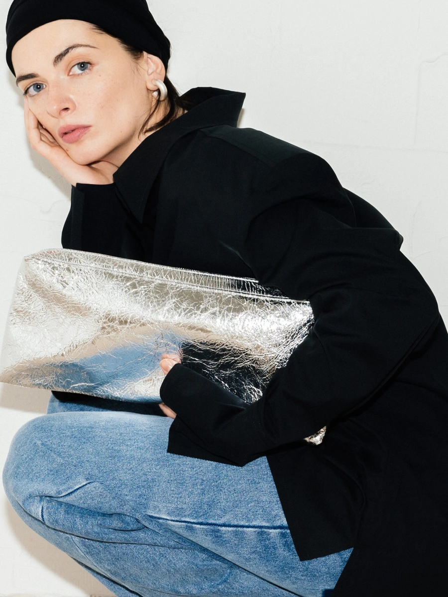 Клатч Николь РЕФРЕЙМ, цвет: Серебряный  купить онлайн