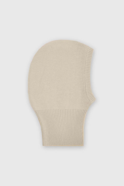 Капор трикотажный