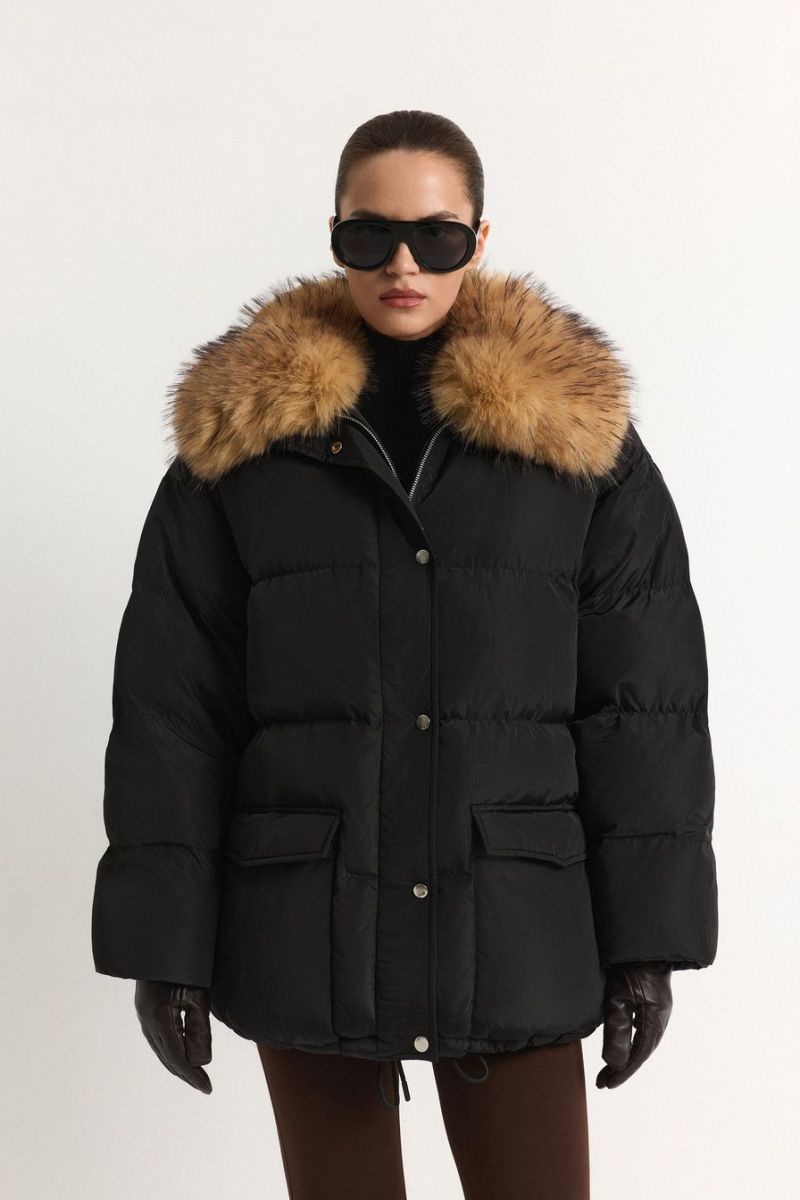Пуховик с меховым воротником TOPTOP, цвет: Черный, TT.142.18244.900 купить онлайн