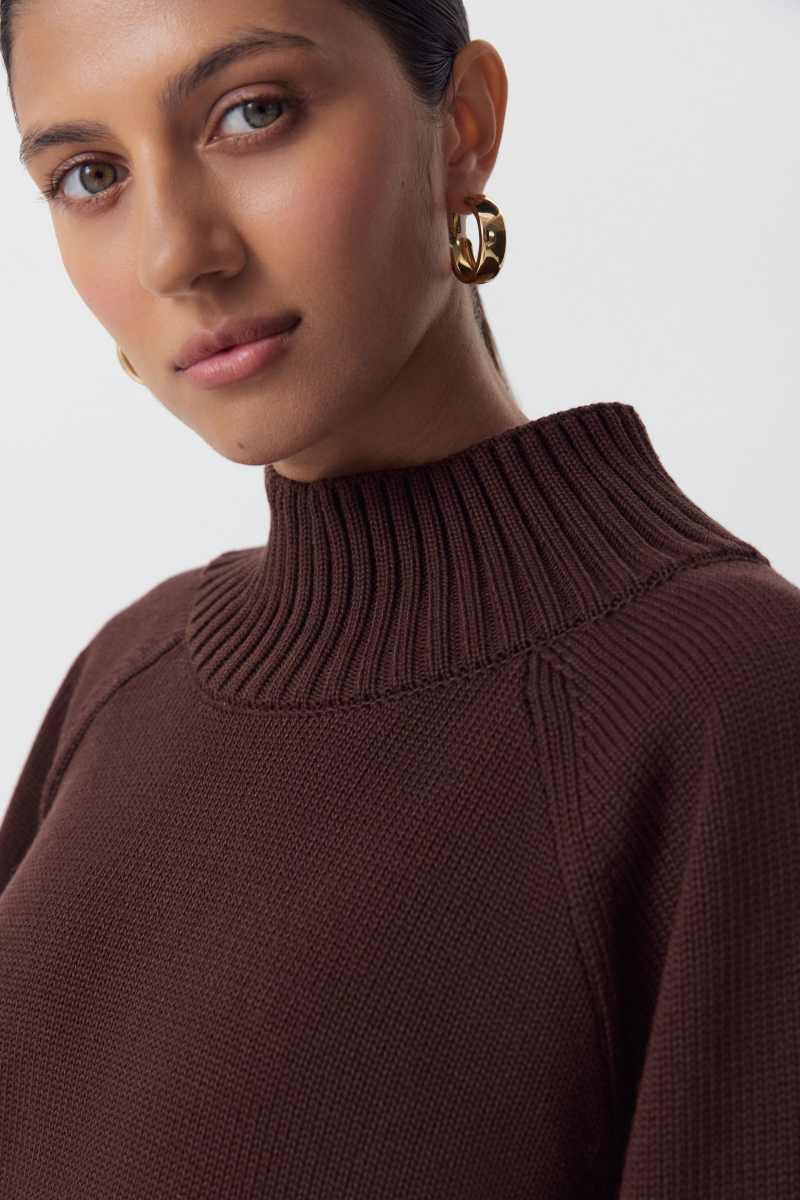 Свитер с широкой стойкой из хлопка Charmstore, цвет: шоколадный, 303-41486-551 купить онлайн