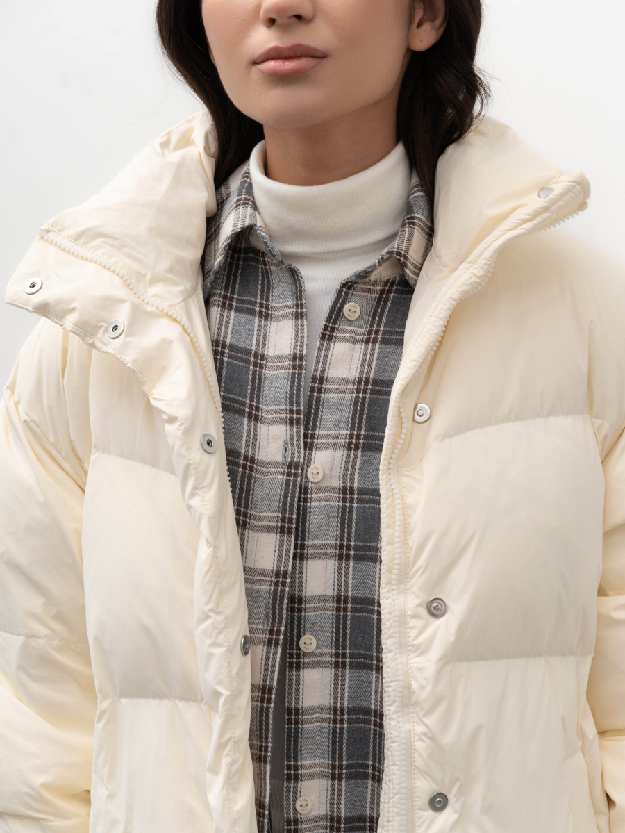 Пуховик Base TRES, цвет: молочный, НФ-00002439 купить онлайн