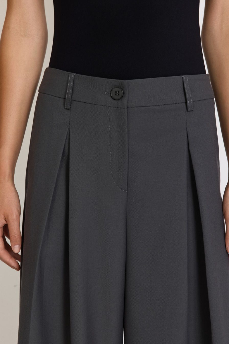 Брюки со складками TOPTOP, цвет: серый, TT.032.17763.800 купить онлайн