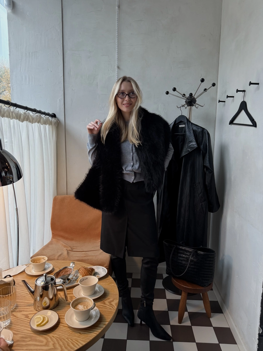 Меховая горжетка НИ ИМЕНИ, НИ ПОХОЖИХ, цвет: Черный 00-00000385 купить онлайн