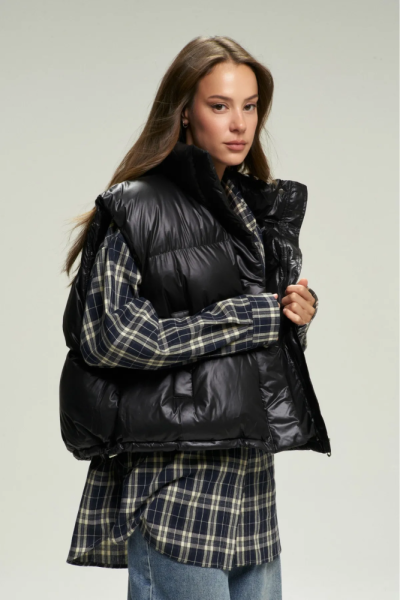 Жилет утеплённый Black