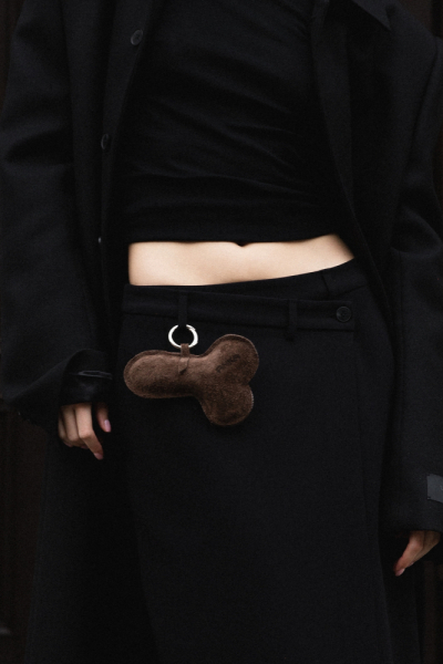Брелок AHUI soft brown L