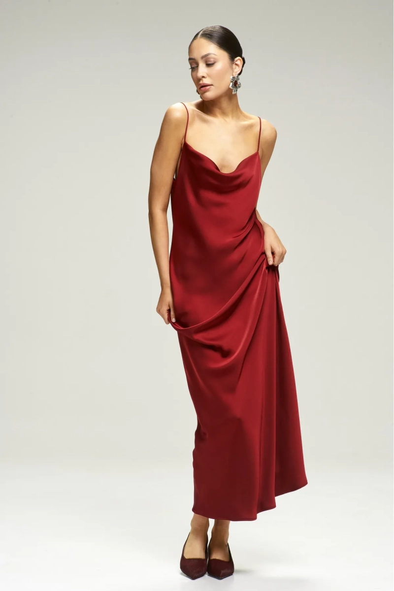 Платье-комбинация на тонких бретелях Red Erist store, цвет: красный, НФ-00002953 купить онлайн