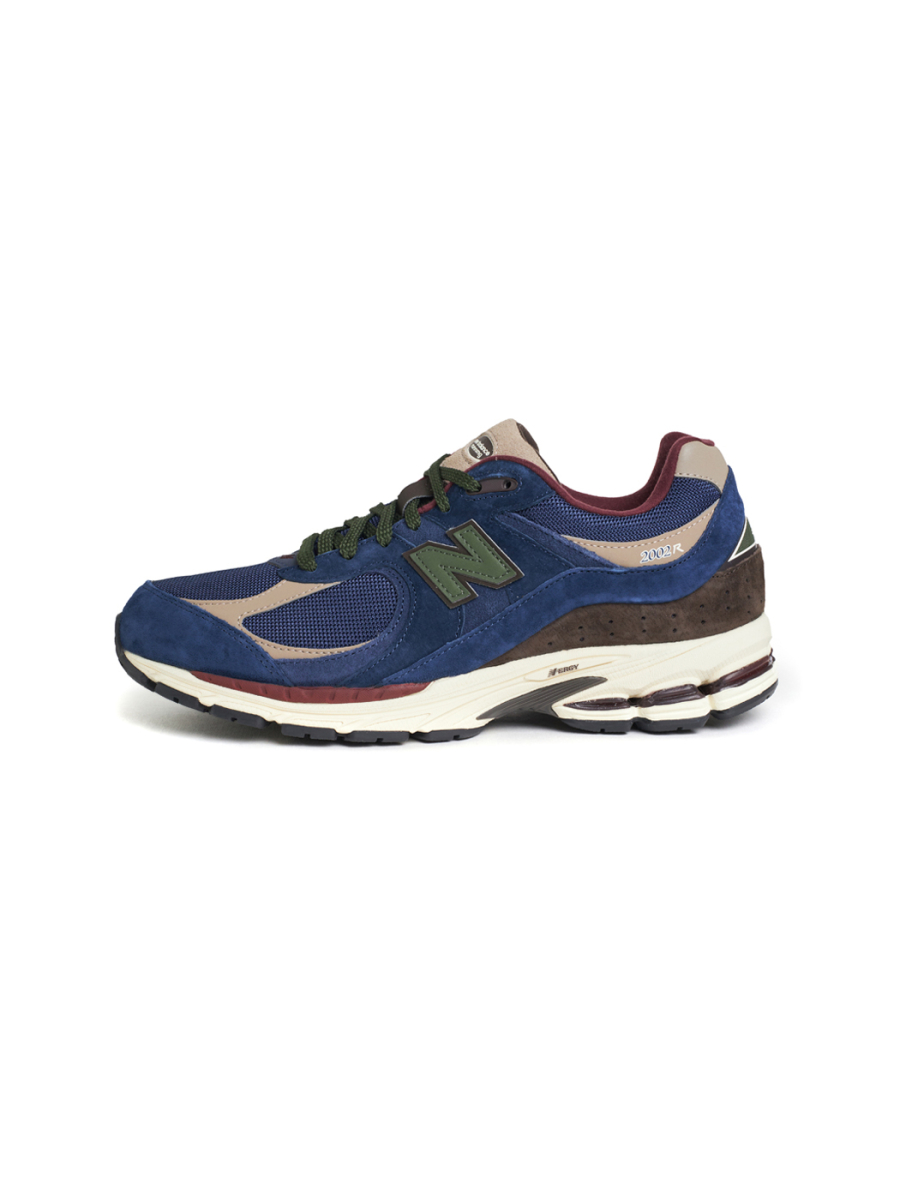 Кроссовки мужские New Balance 2002R NKDADDYS SNEAKERS, цвет: синий M2002RZA купить онлайн