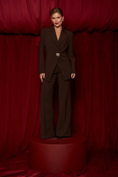 Жакет приталенный с акцентной брошью Ricoco, цвет: горький шоколад, 6082/1 купить онлайн