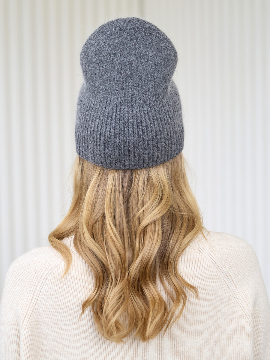 Шапка с ангорой I.B.W., цвет: серый KJ062 купить онлайн