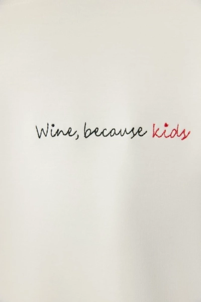 Свитшот из смесового хлопка с вышивкой Wine, because kids