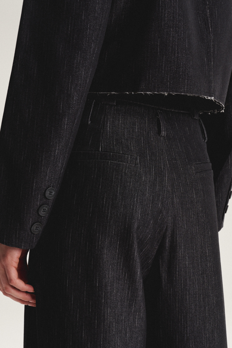 Жакет структурированный укороченный SAGAS, цвет: серый, 250705 купить онлайн