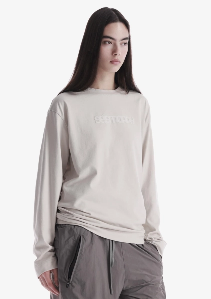 Лонгслив с тональным логотипом KRAKATAU, цвет: пепельно-белый, Tu125-43 купить онлайн