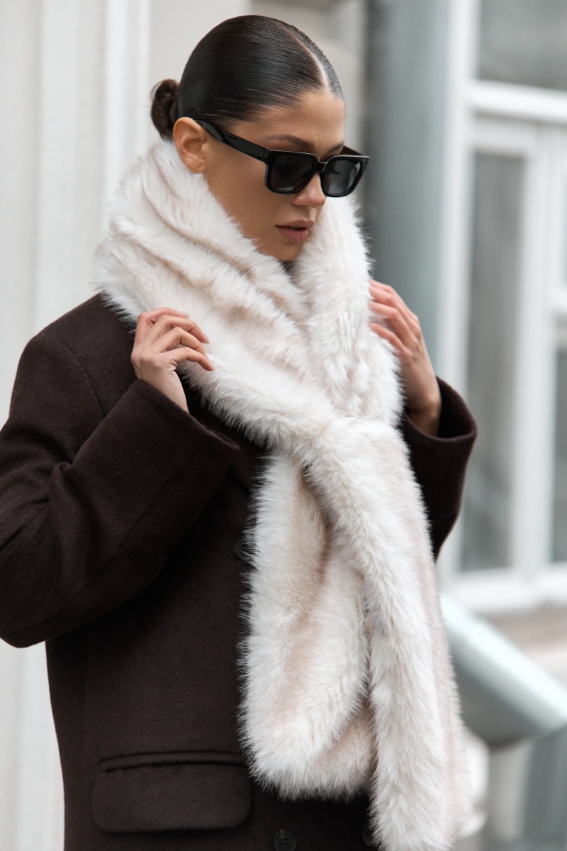 Шарф из экомеха Ricoco, цвет: молочный 7005/1 купить онлайн